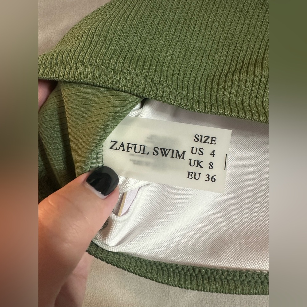 Zaful Olive Green Ribbed Bandeau Women’s Bikini Set - Picture 5 of 6